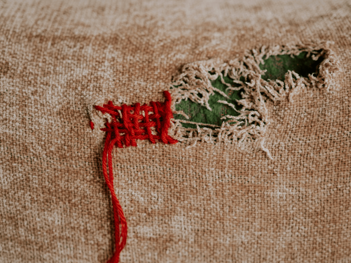 The Fabric of Customer Loyalty (or how to earn, not buy, customer&nbsp;decisions)